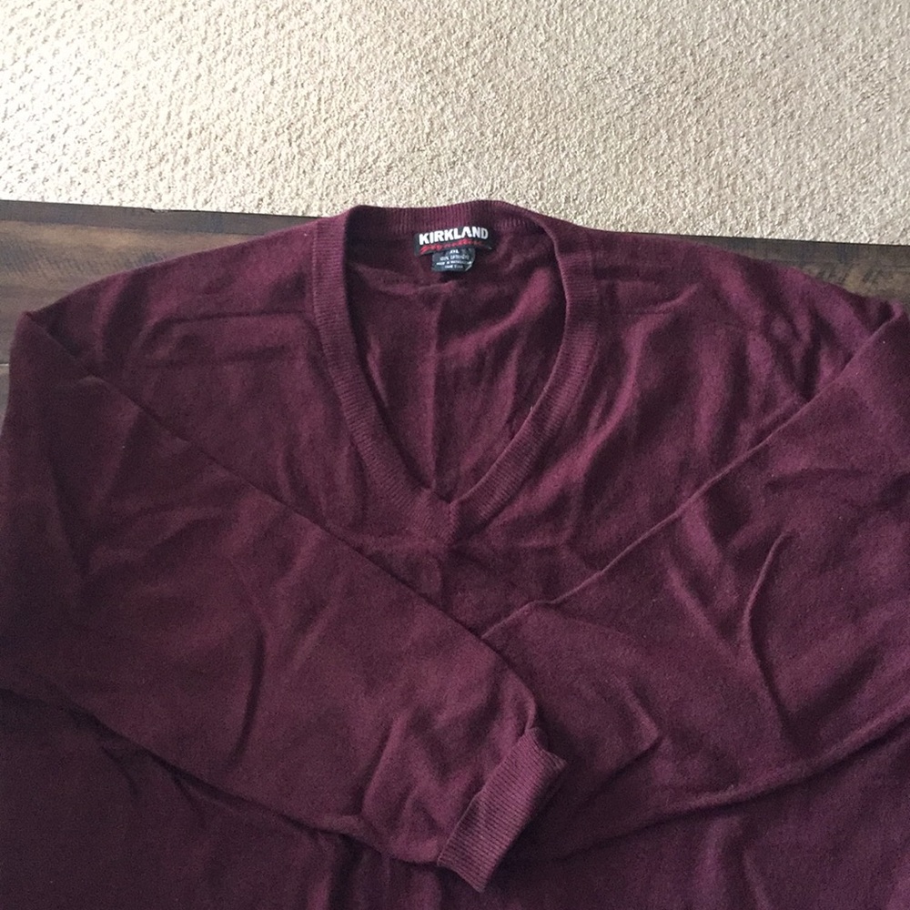 Men’s sweater
